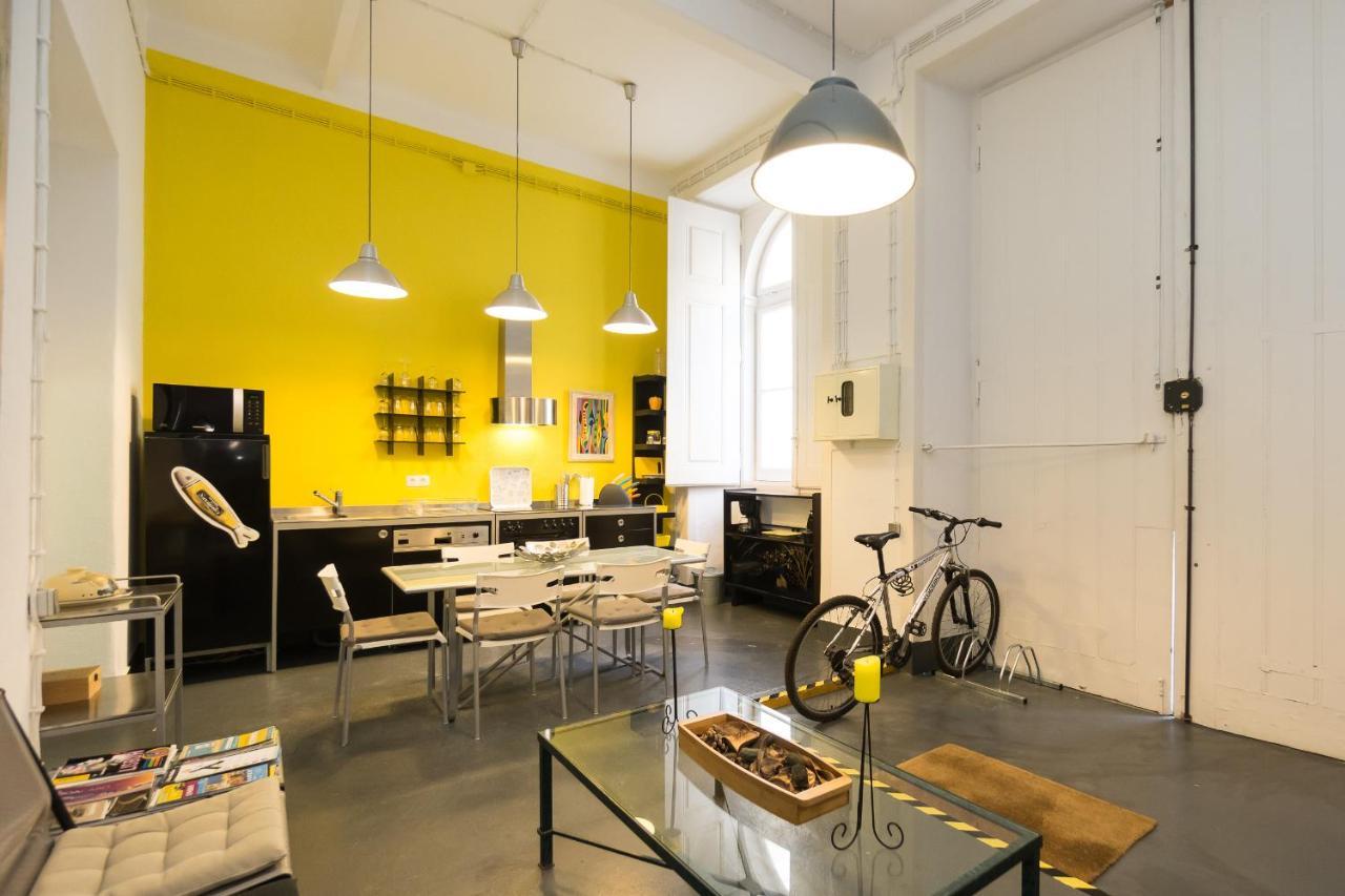 Appartamento Large & Relaxing Loft In Alfama Lisbona Esterno foto